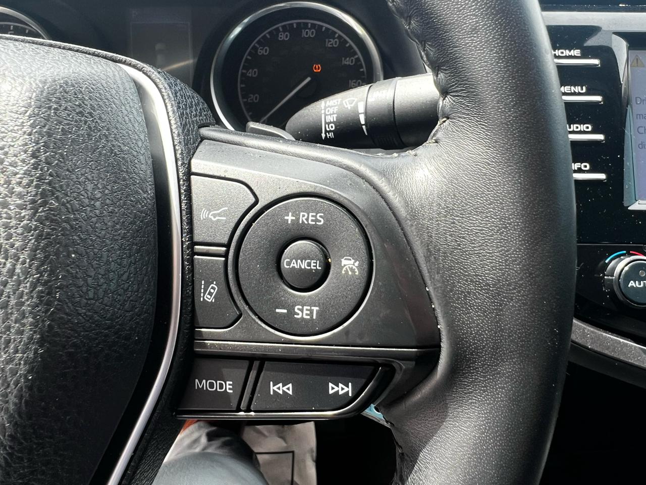 Toyota Camry SE 2018