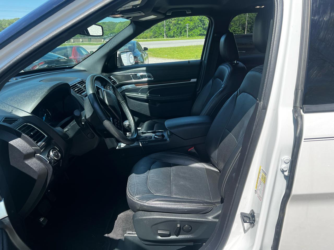 Ford Explorer Limited 4WD 2019