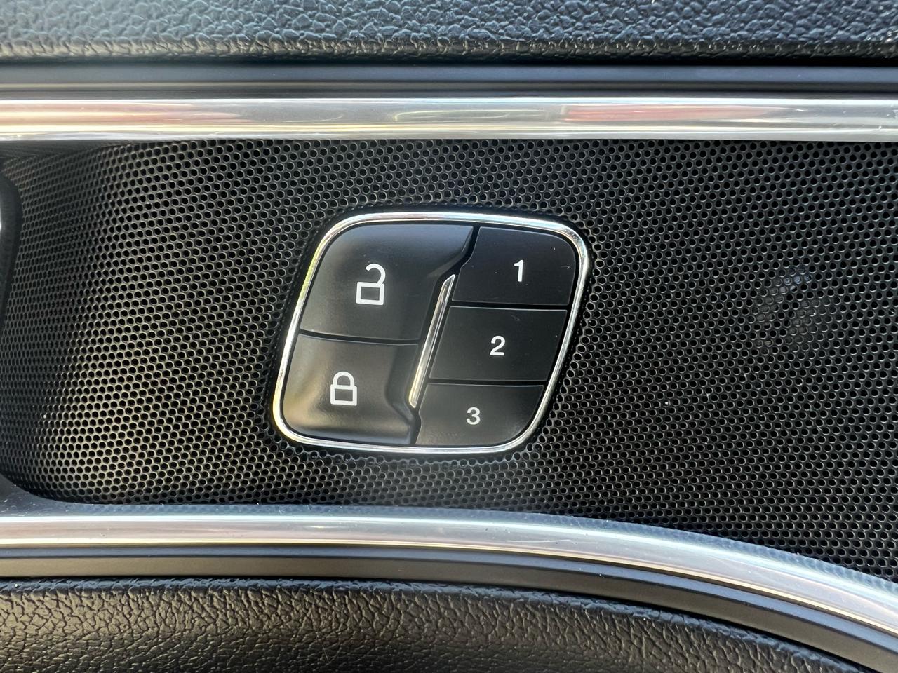 Ford Explorer Limited 4WD 2019