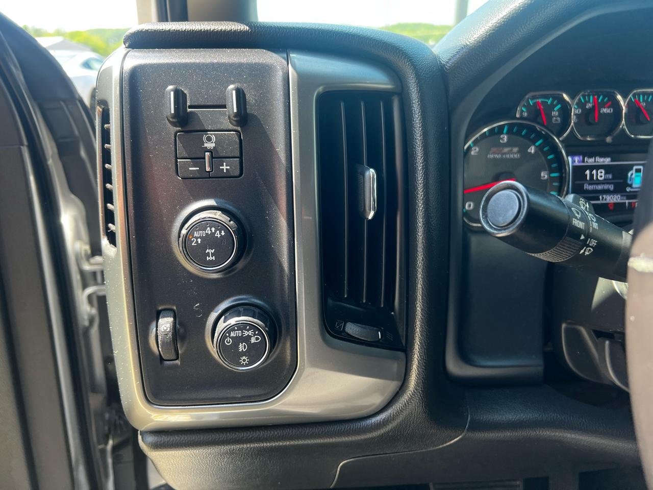 Chevrolet Silverado 1500 LT Double Cab 4WD 2018