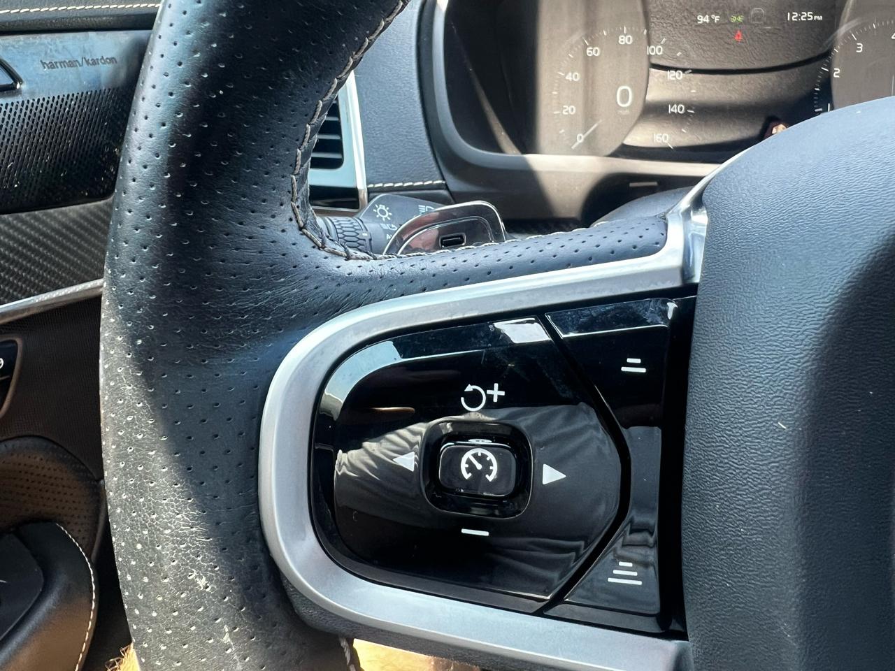 2019 Volvo XC90 R-Design - Photo 21