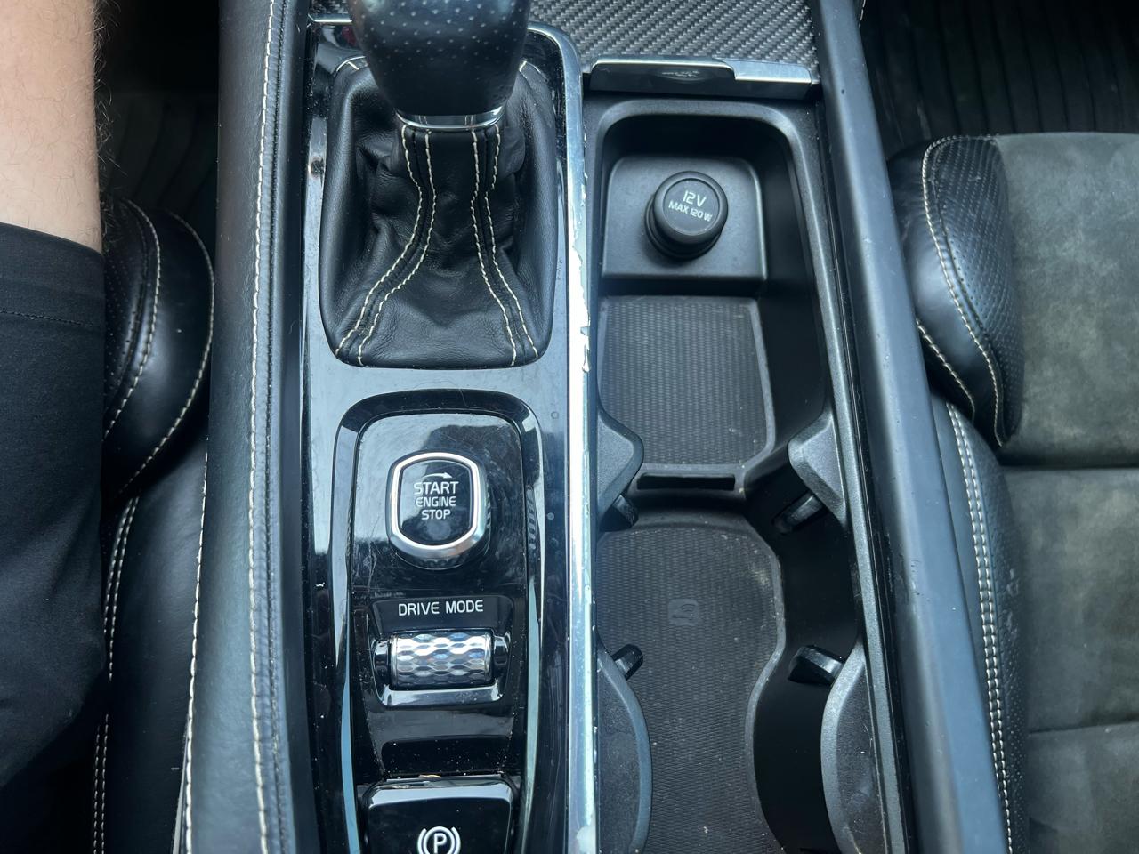 2019 Volvo XC90 R-Design - Photo 25