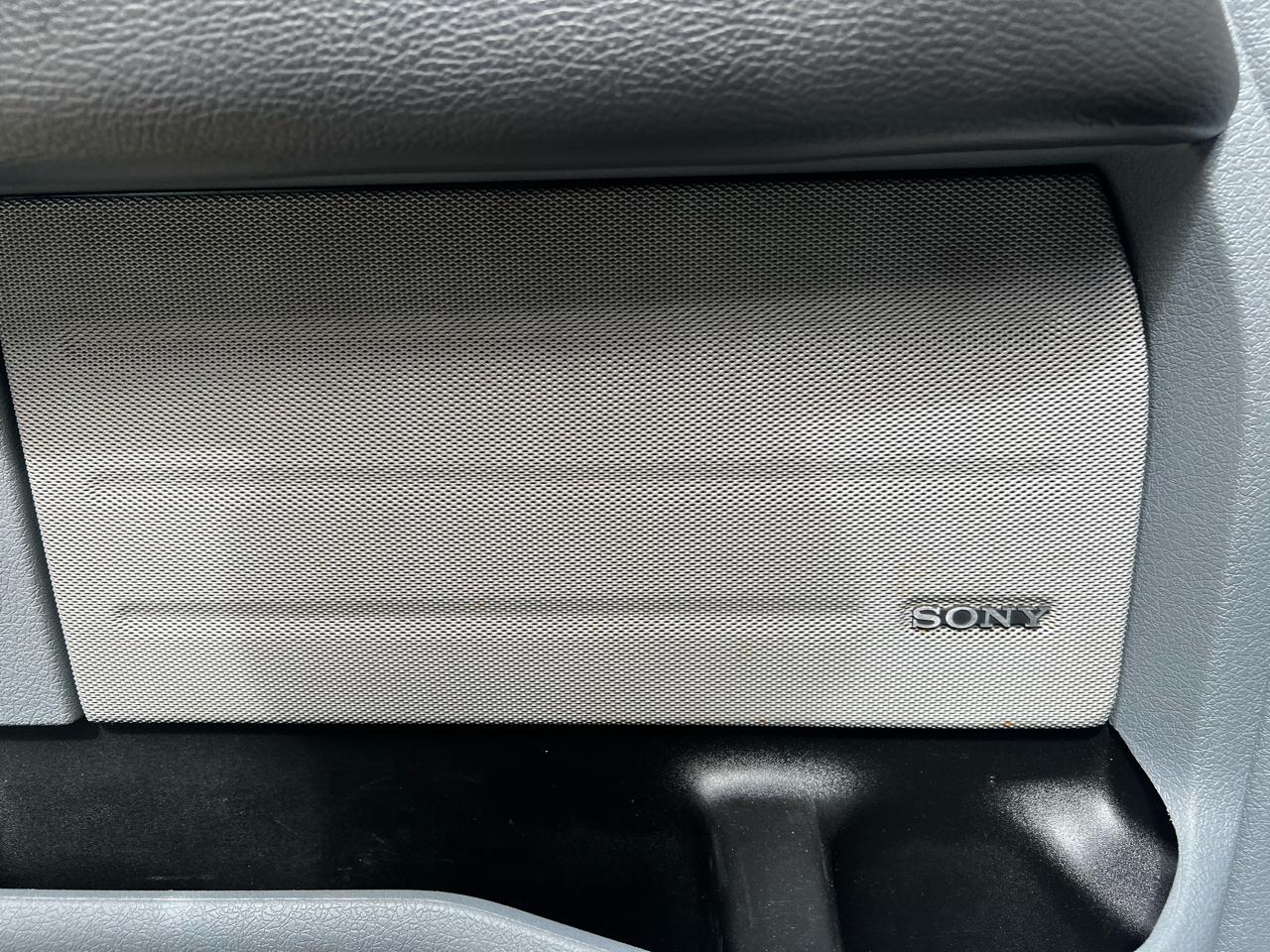 Ford F-150 Platinum SuperCrew 5.5-ft. Bed 4WD 2012