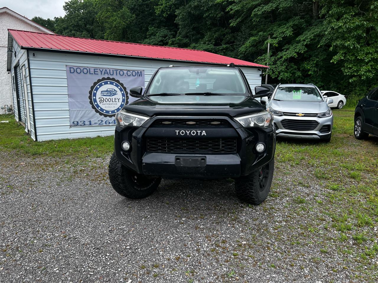 Toyota 4Runner SR5 4WD 2016