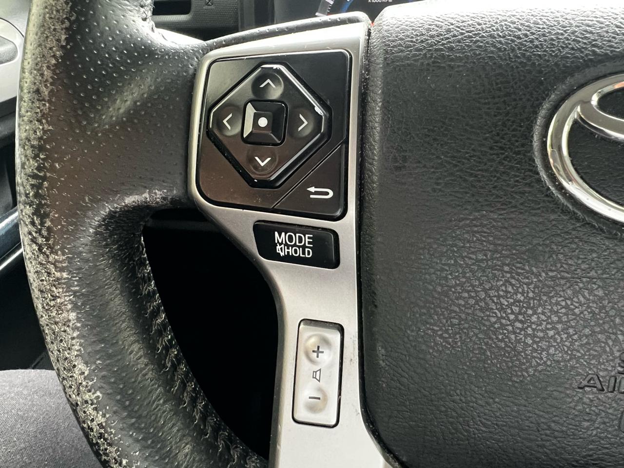 Toyota 4Runner SR5 4WD 2016