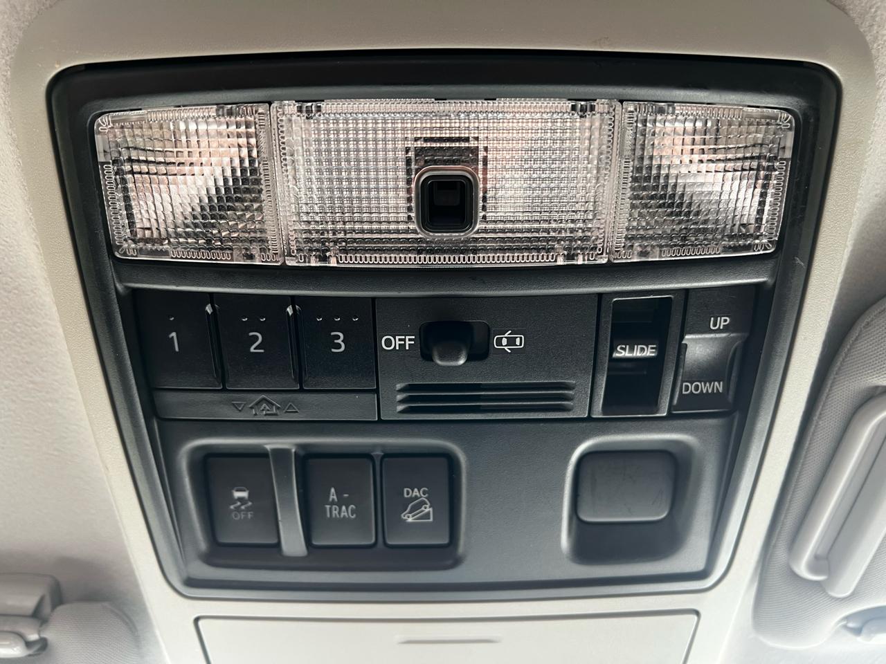Toyota 4Runner SR5 4WD 2016