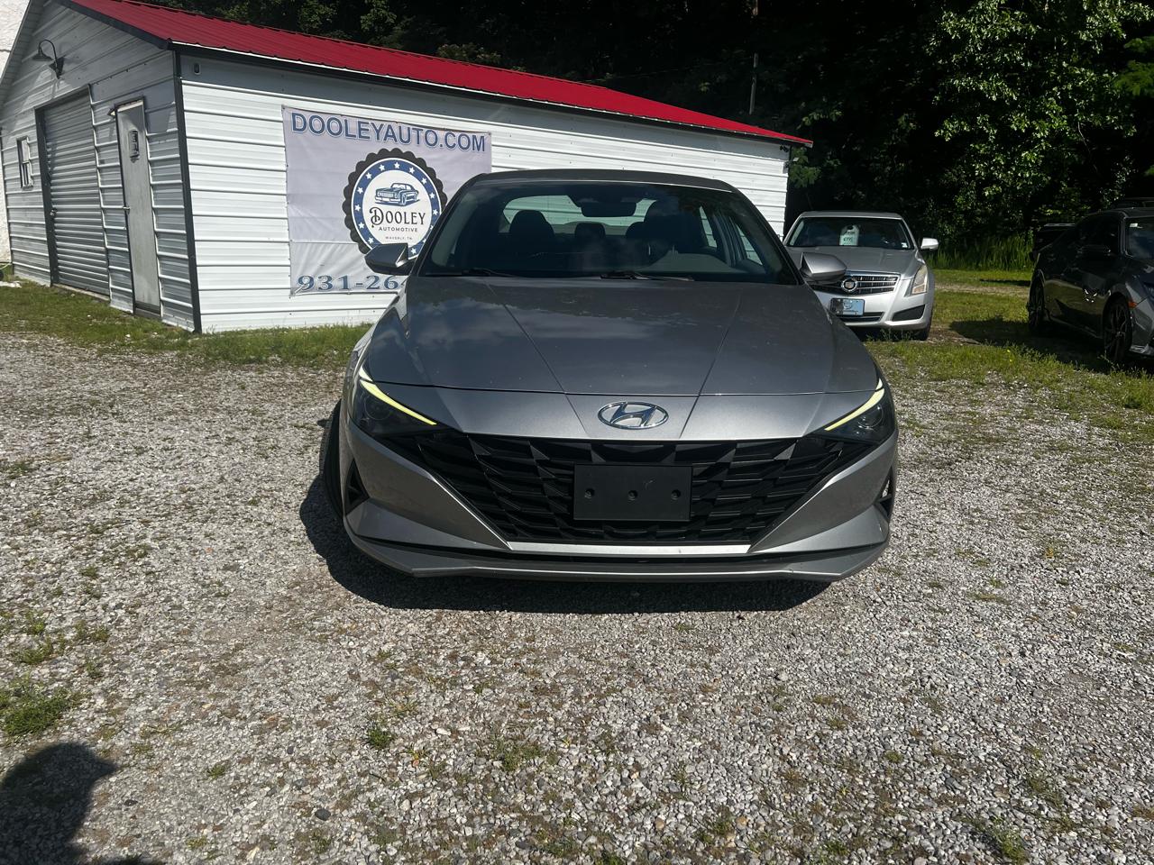 Hyundai Elantra SE 2021