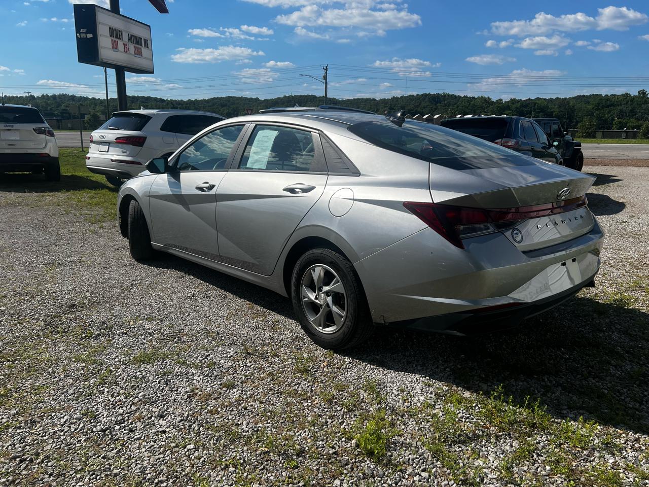Hyundai Elantra SE 2021