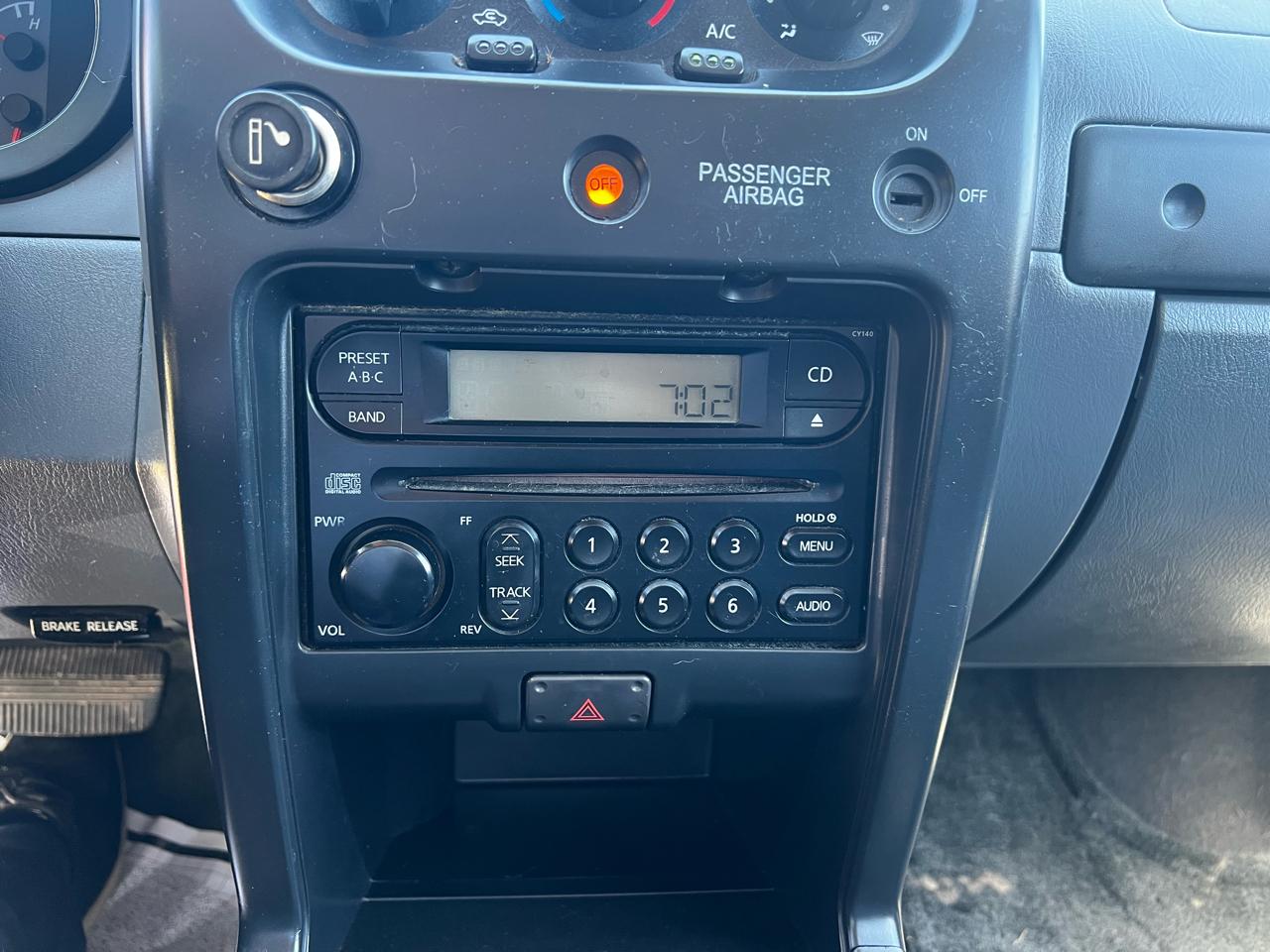 Nissan Frontier KC-I4 Standard Model 2002
