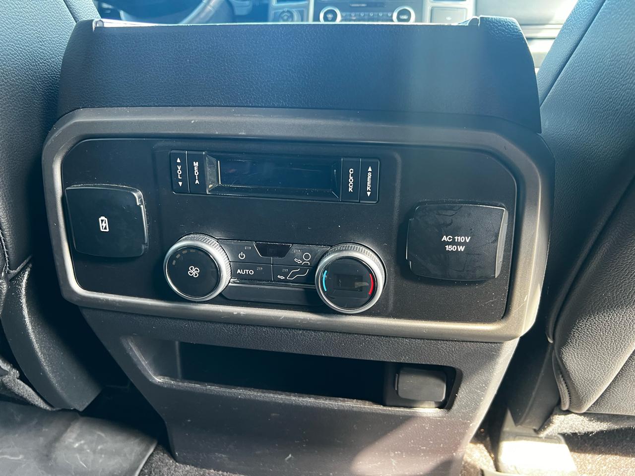 Ford Expedition XLT 4WD 2020