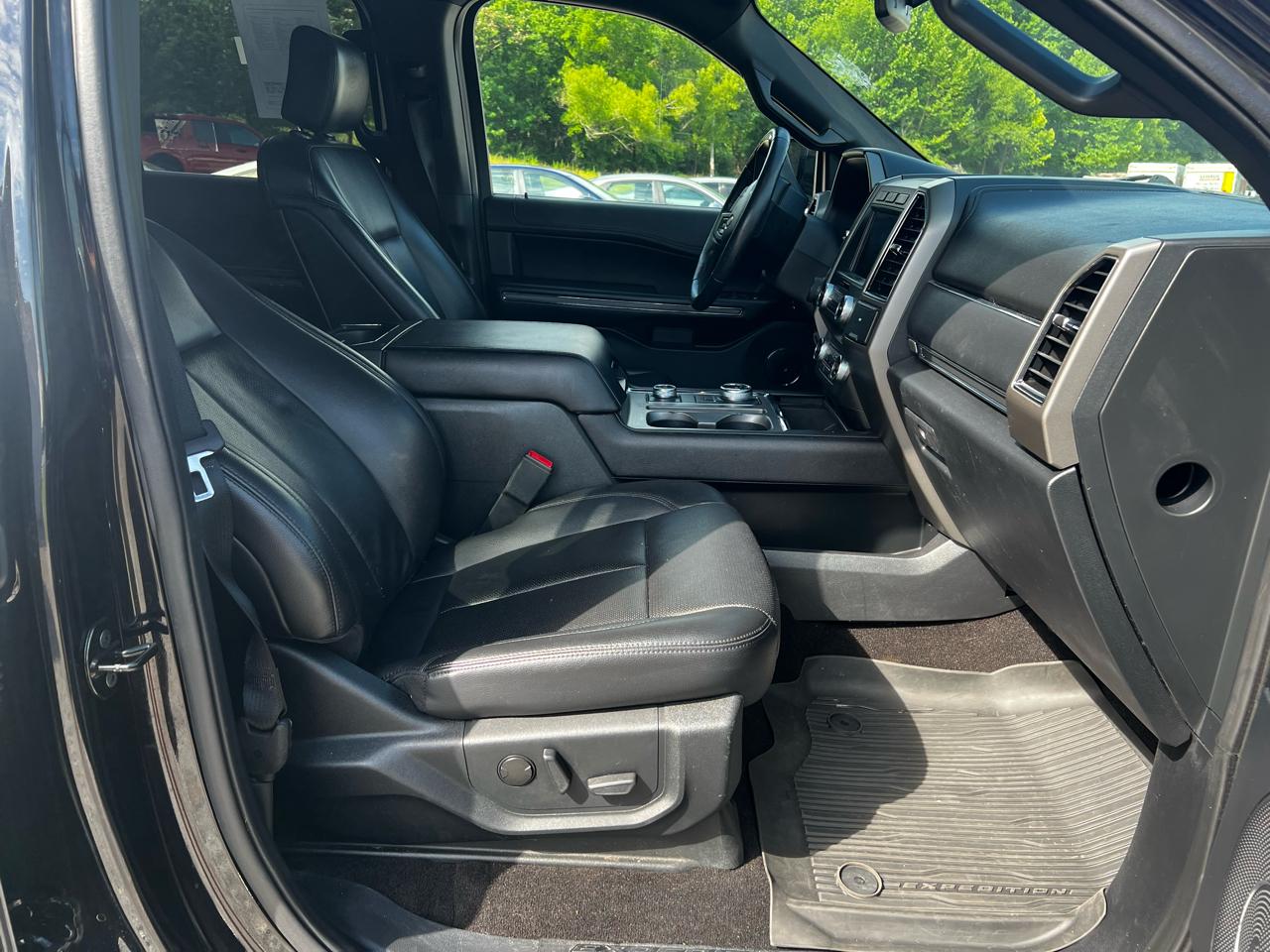 Ford Expedition XLT 4WD 2020