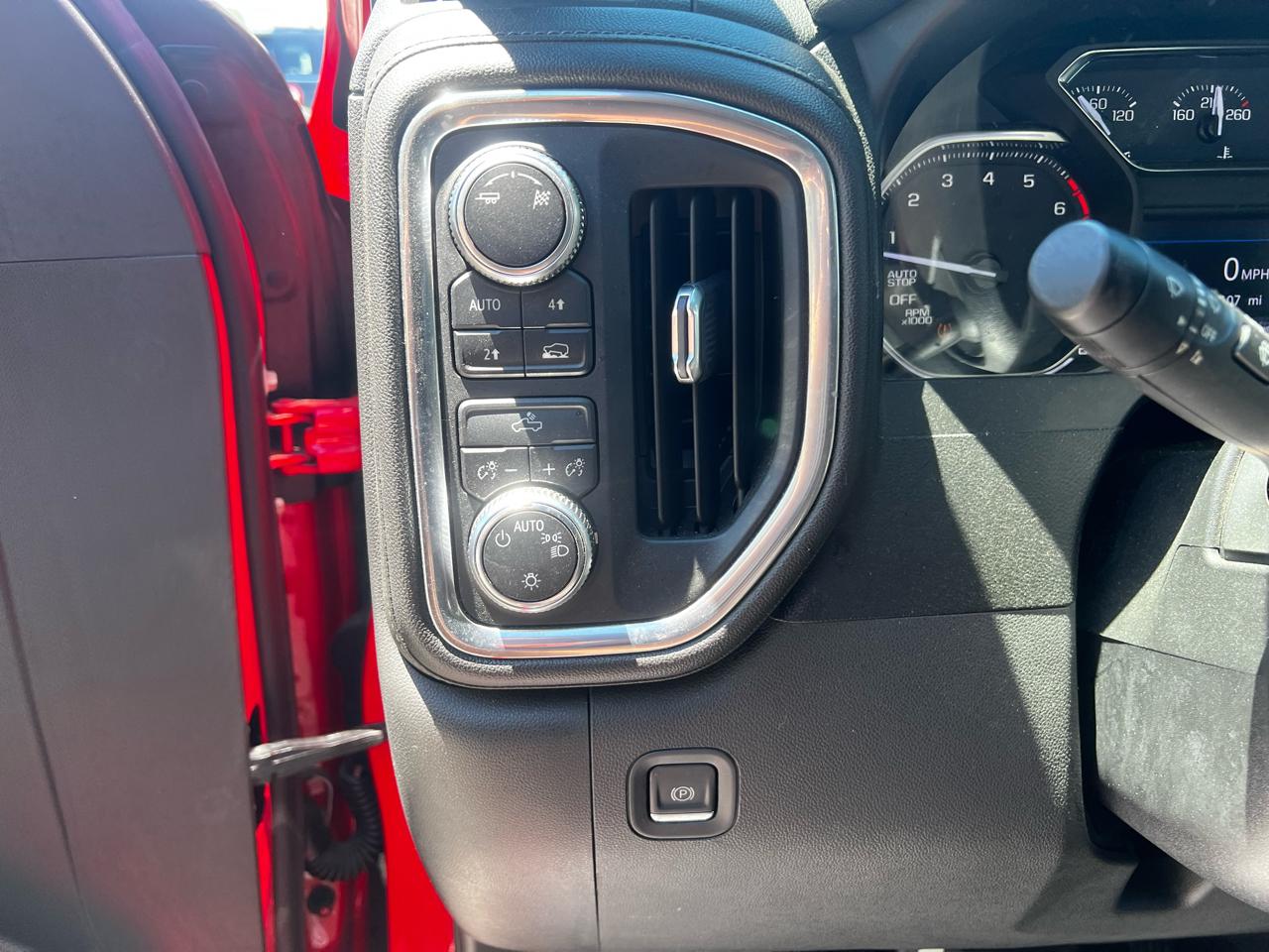 GMC Sierra 1500 SLE Crew Cab Long Box 4WD 2019