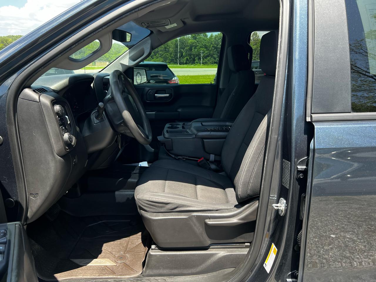 Chevrolet Silverado 1500 Custom Trail Boss Crew Cab Long Box 4WD 2019