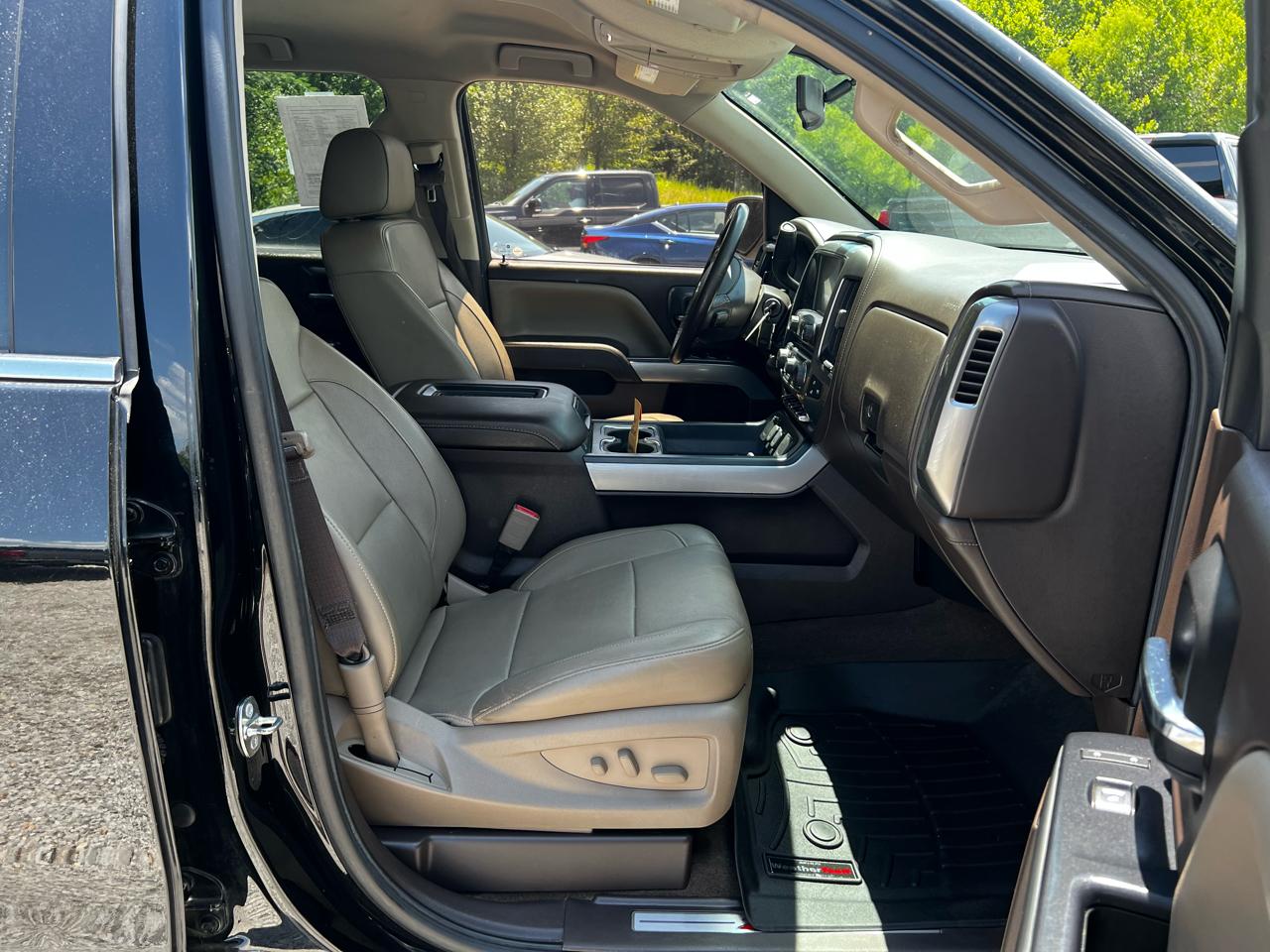 Chevrolet Silverado 1500 LTZ Crew Cab 4WD 2018