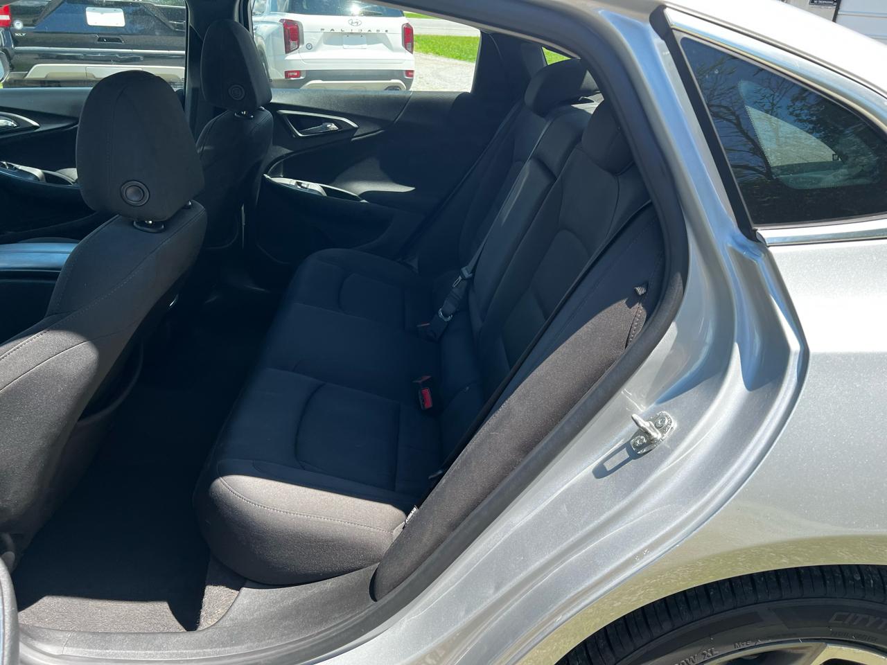 2020 Chevrolet Malibu 1LT - Photo 12