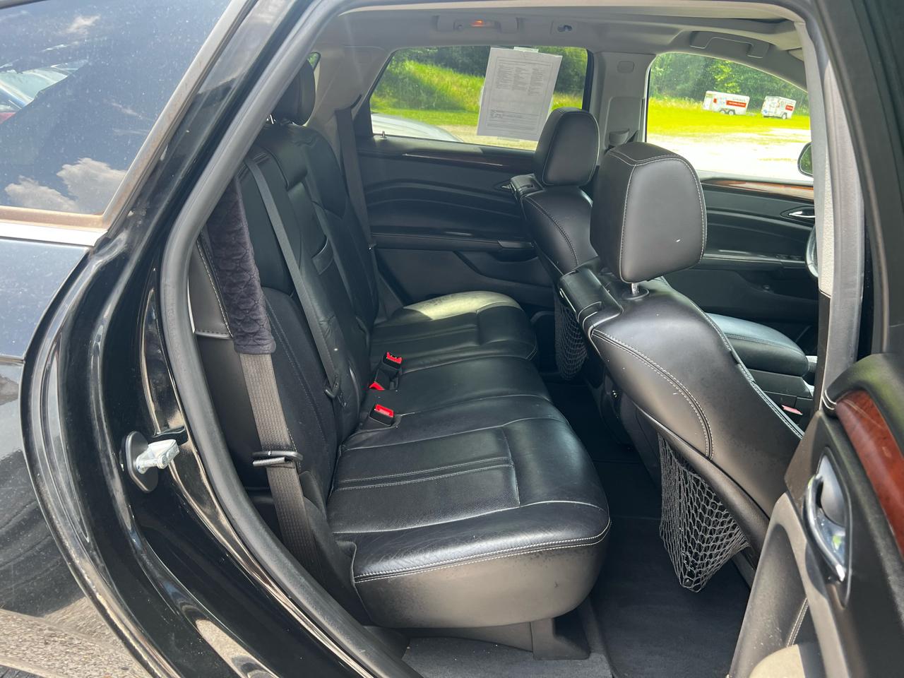 Cadillac SRX Luxury 2012