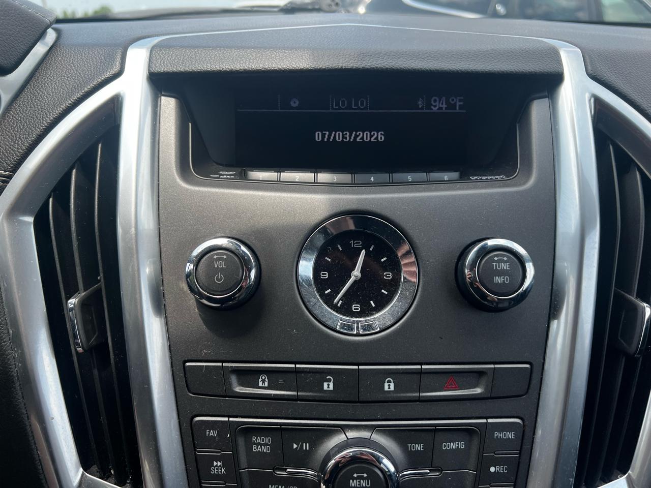 Cadillac SRX Luxury 2012