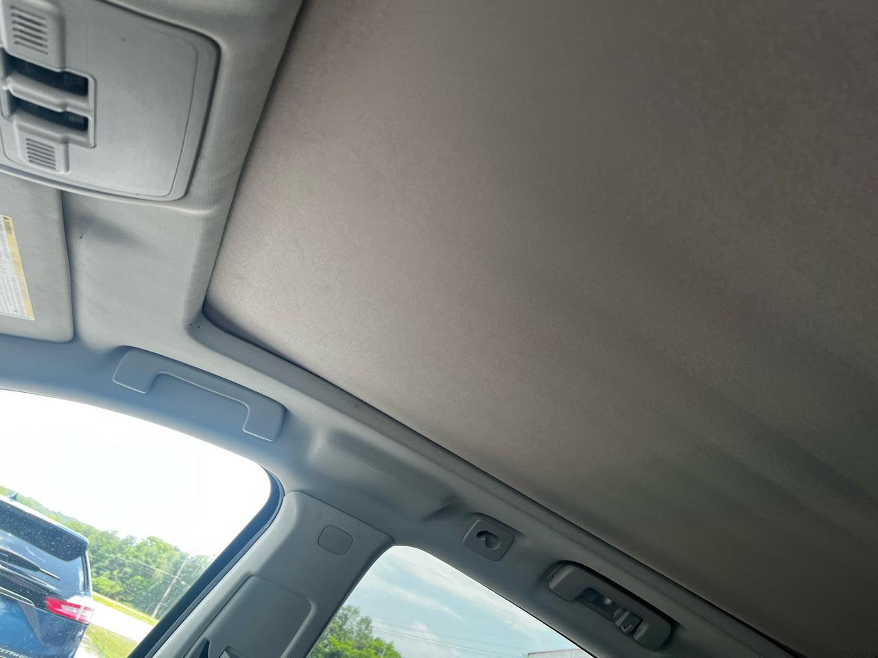 Cadillac SRX Luxury 2012