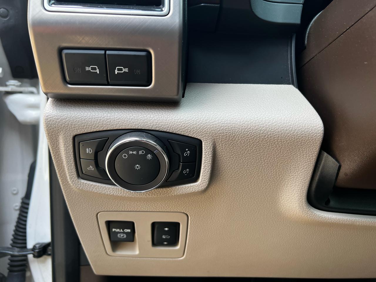 Ford F-150 Limited SuperCrew 4WD 2019