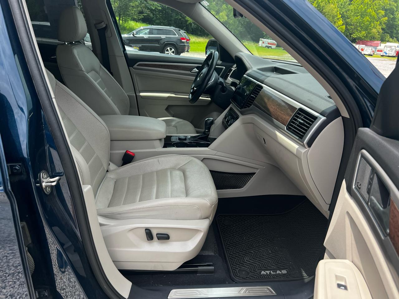Volkswagen Atlas V6 SEL Premium AWD 2019