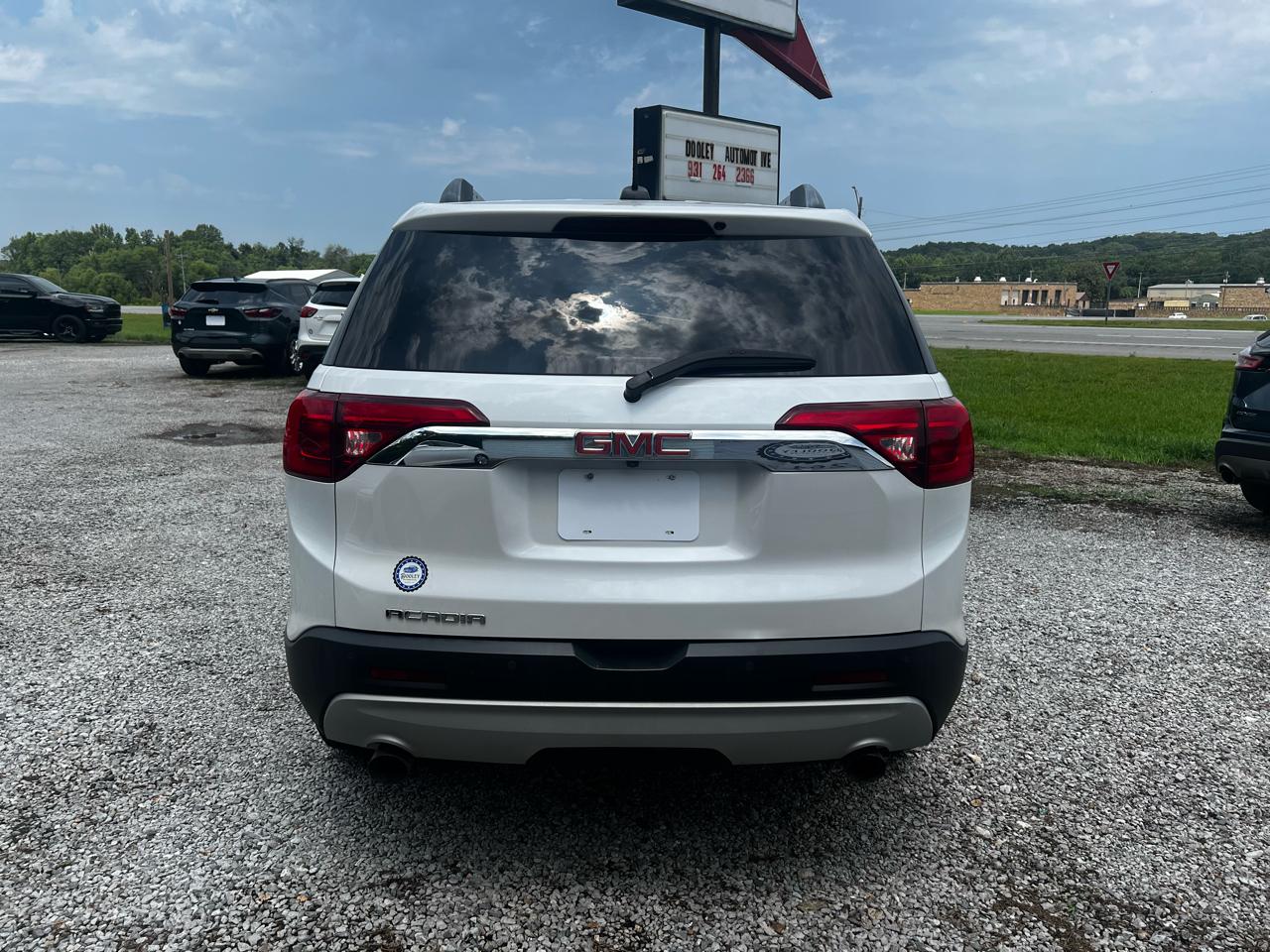 GMC Acadia SLT-1 FWD 2019