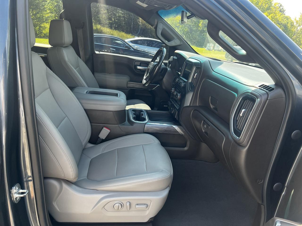 Chevrolet Silverado 1500 Limited LTZ Crew Cab 4WD 2022