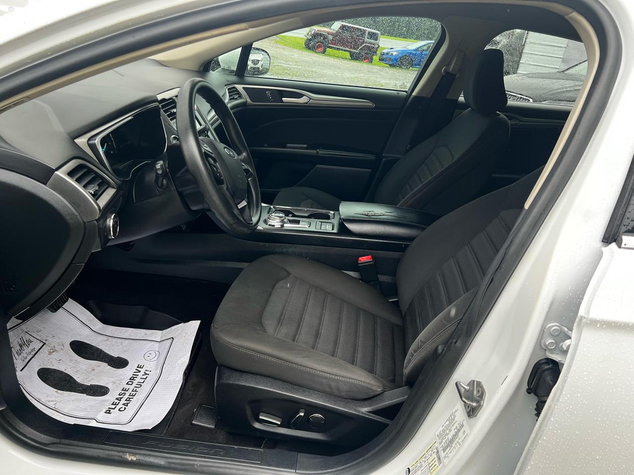 Ford Fusion SE 2020
