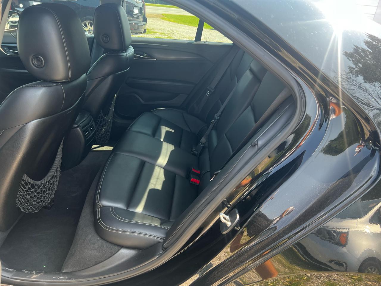 Cadillac ATS 2.0L Standard RWD 2017