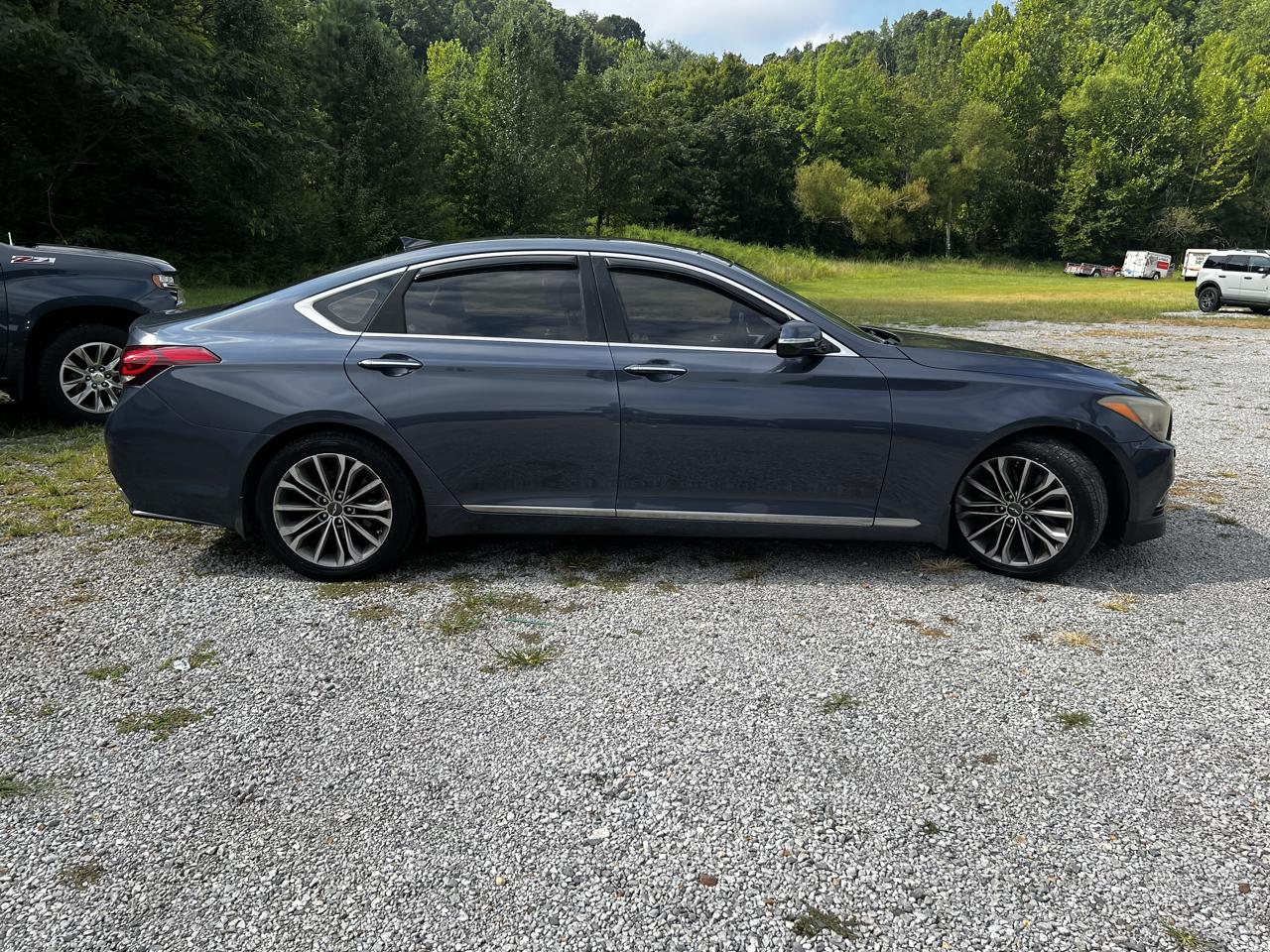 Hyundai Genesis 3.8L 2015