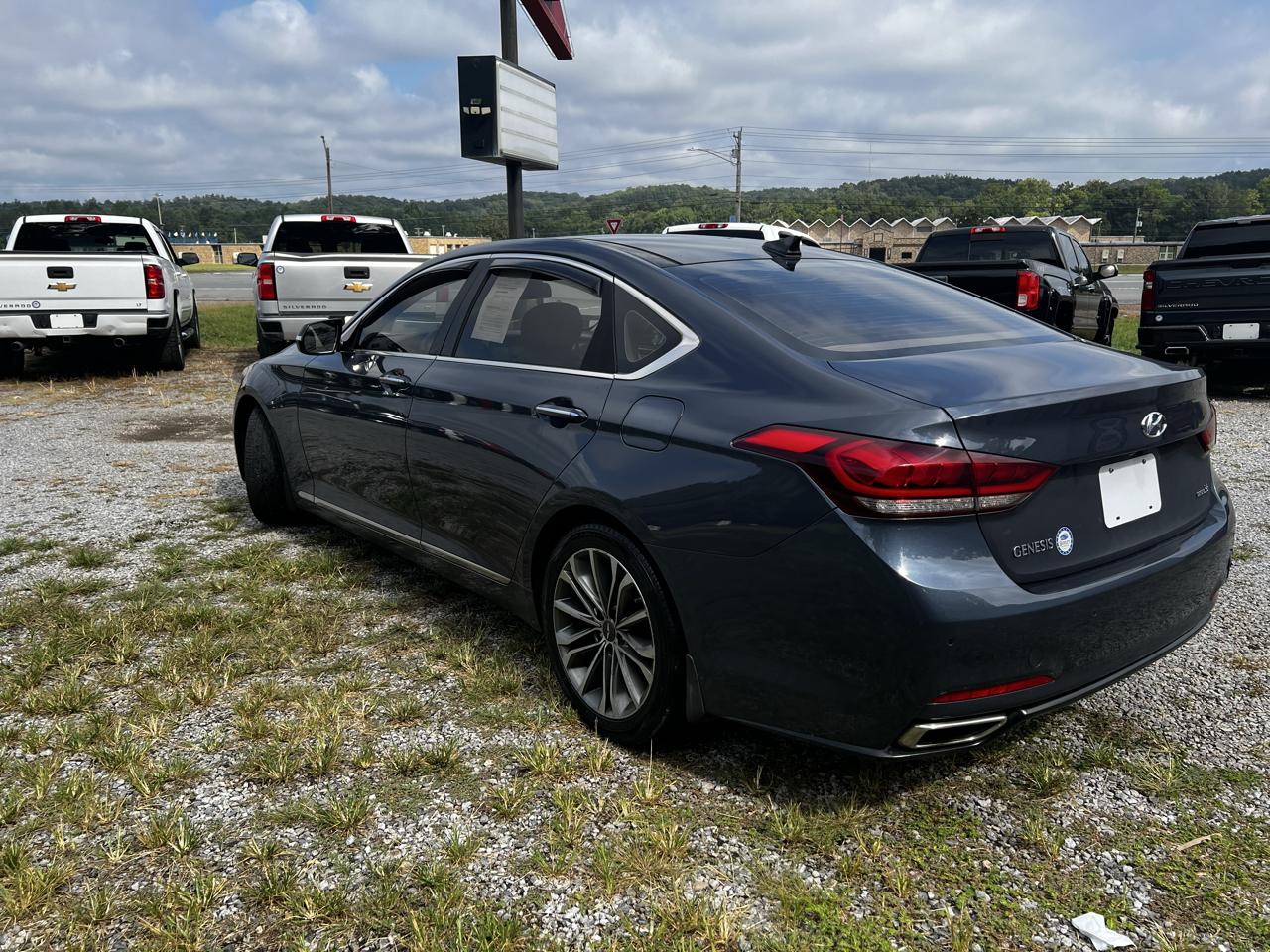 Hyundai Genesis 3.8L 2015