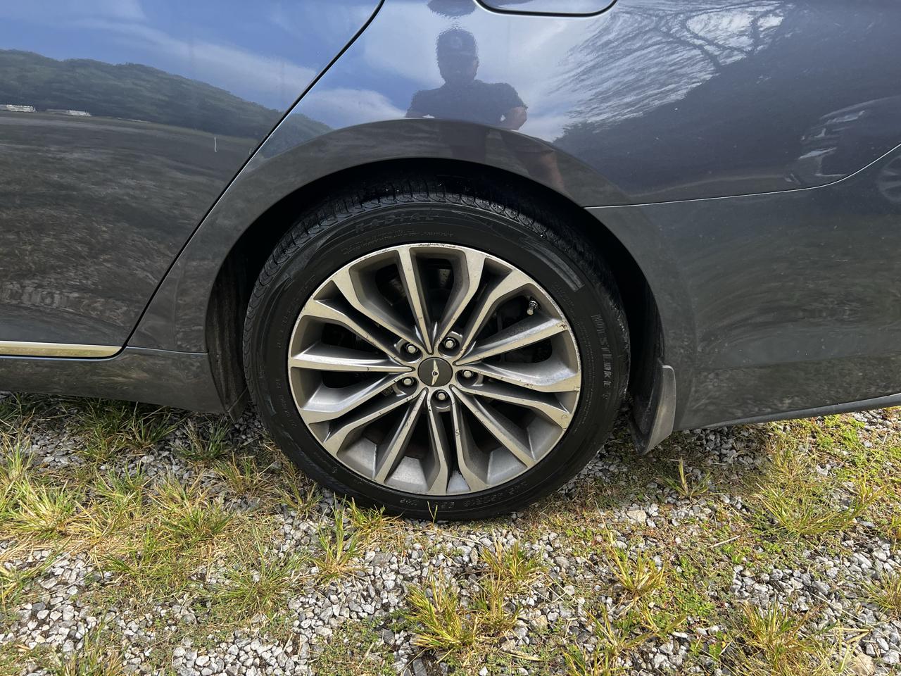 Hyundai Genesis 3.8L 2015
