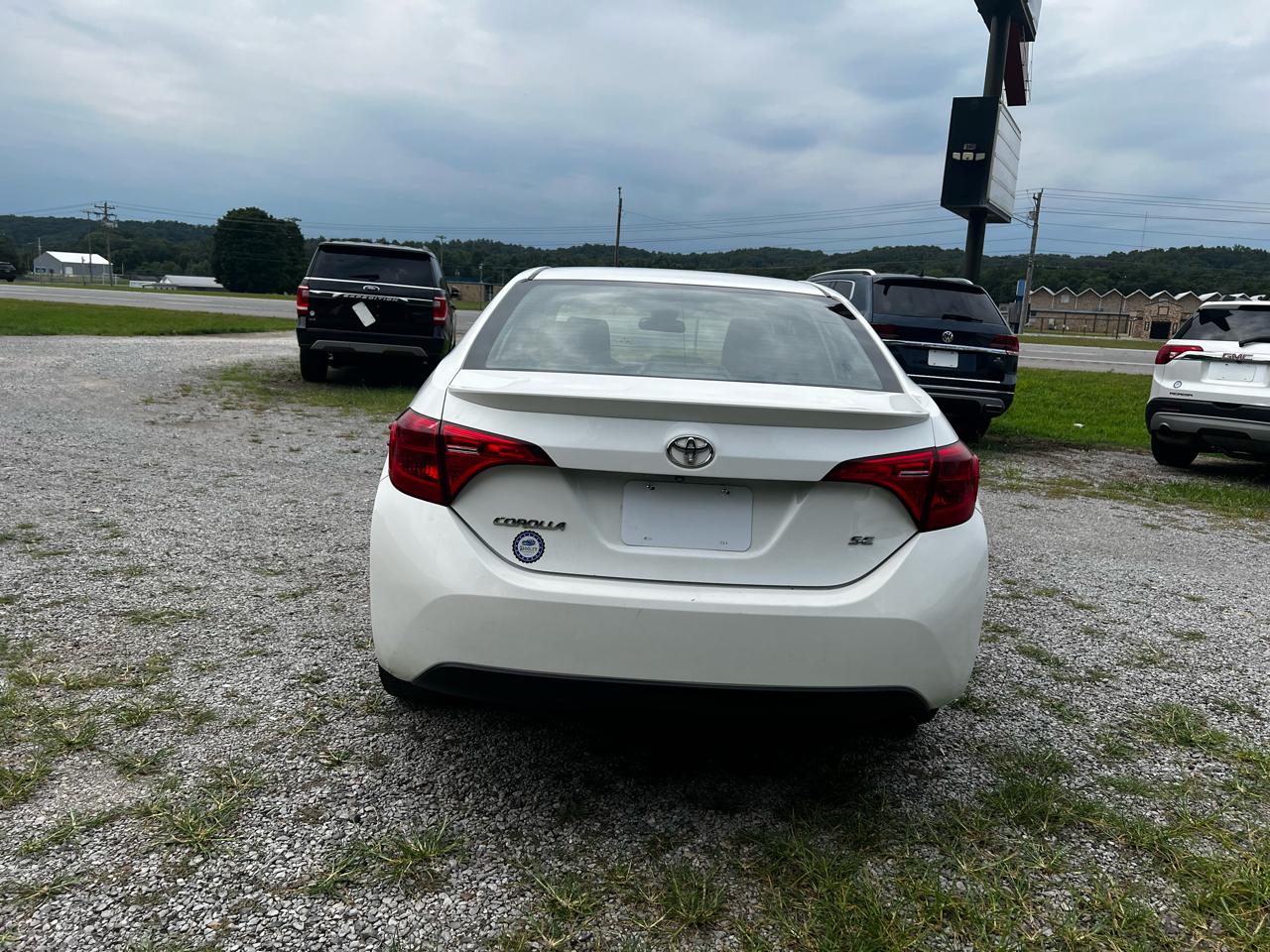 Toyota Corolla SE 4D Sedan at 2018