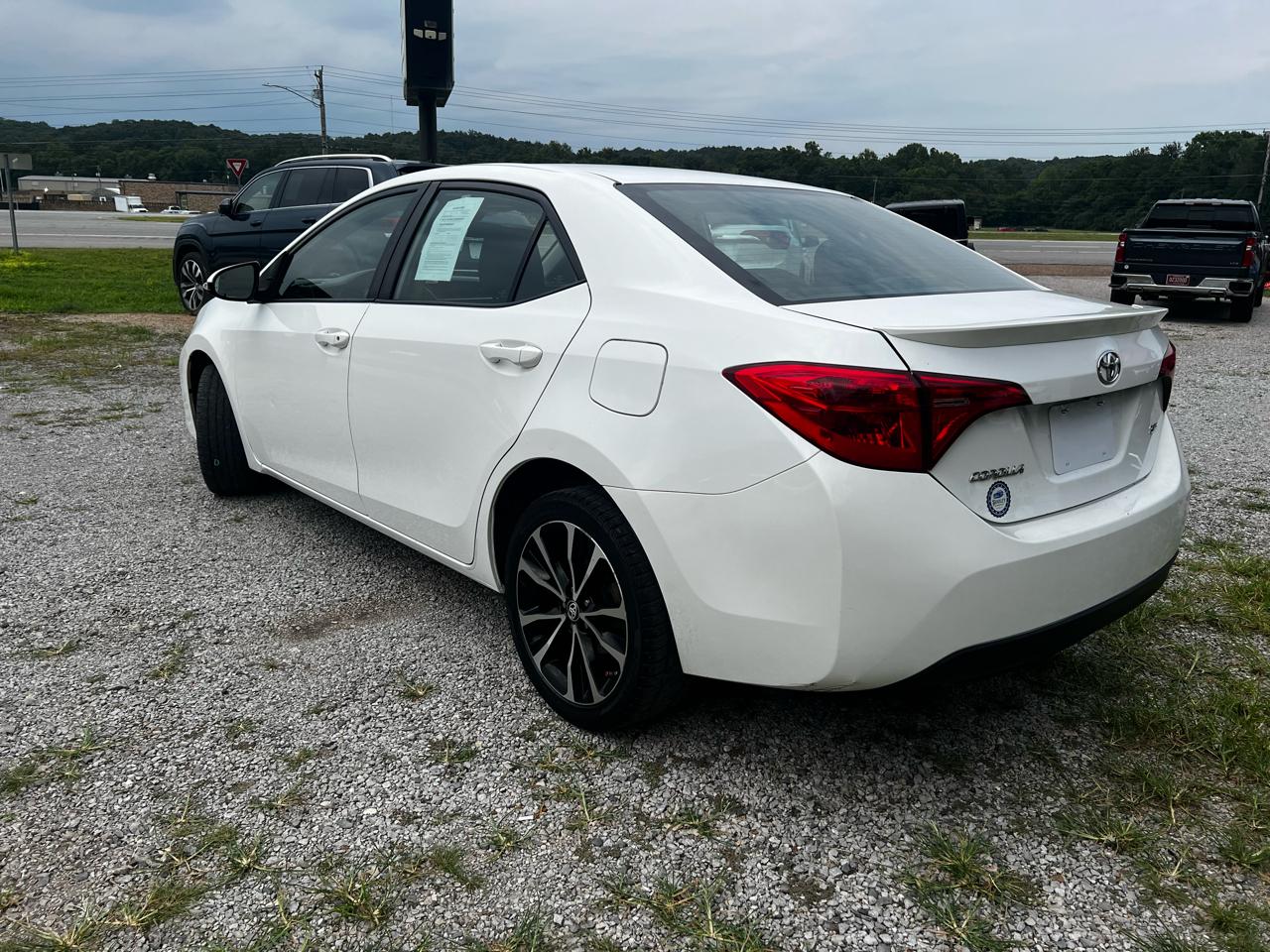 Toyota Corolla SE 4D Sedan at 2018