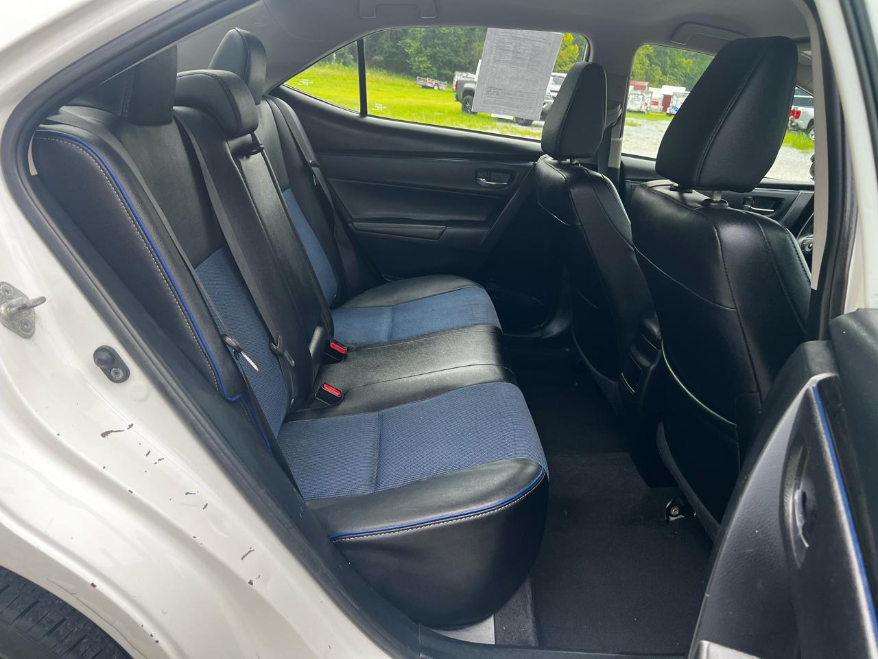 Toyota Corolla SE 4D Sedan at 2018