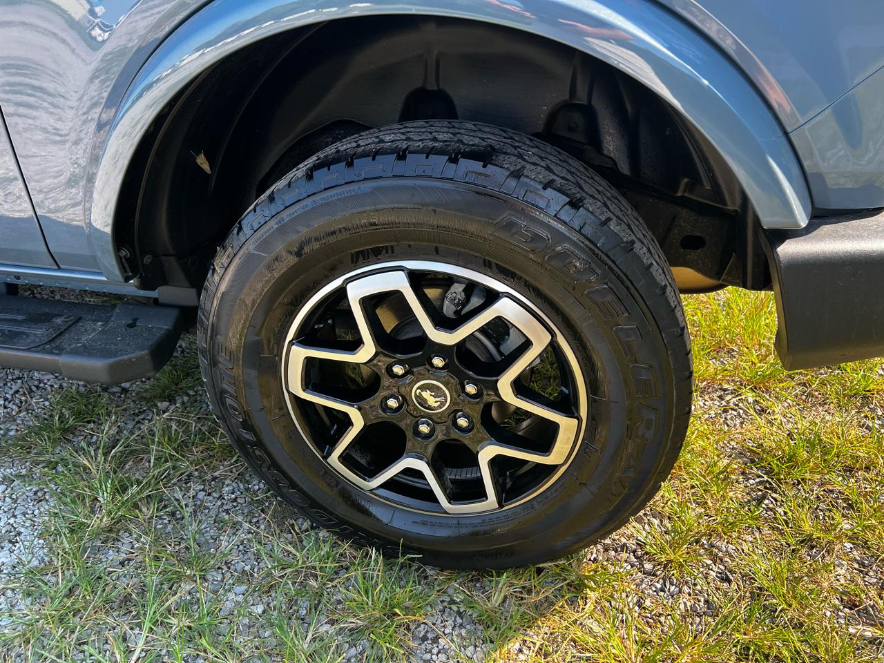 Ford Bronco Outer Banks 2-Door 2023