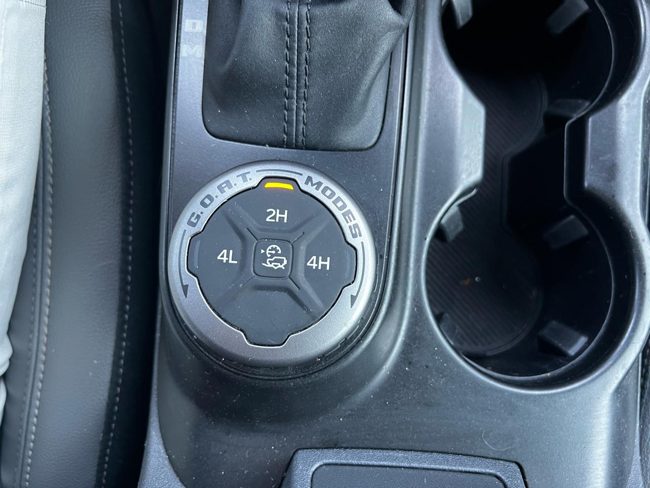 Ford Bronco Outer Banks 2-Door 2023