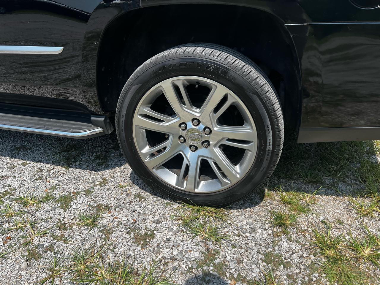 Cadillac Escalade Luxury 4WD 2018