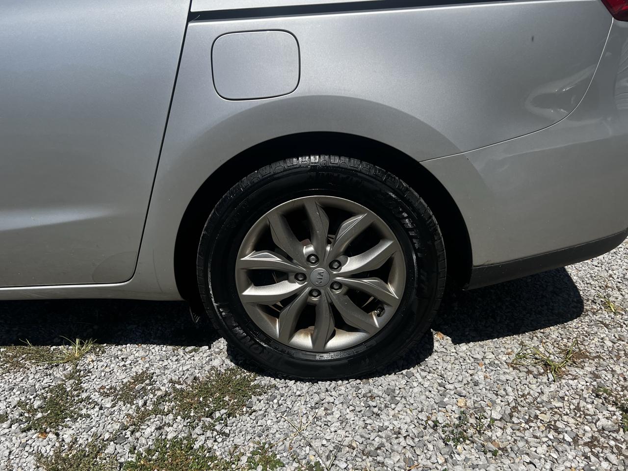 Kia Sedona LX 2019