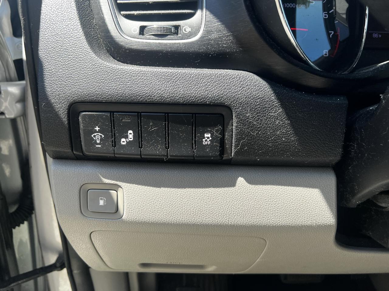 Kia Sedona LX 2019