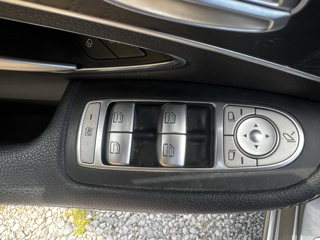 Mercedes-Benz C-Class C300 4MATIC Sedan 2017