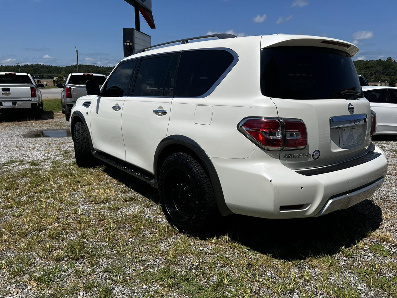 Nissan Armada SV 2WD 2017