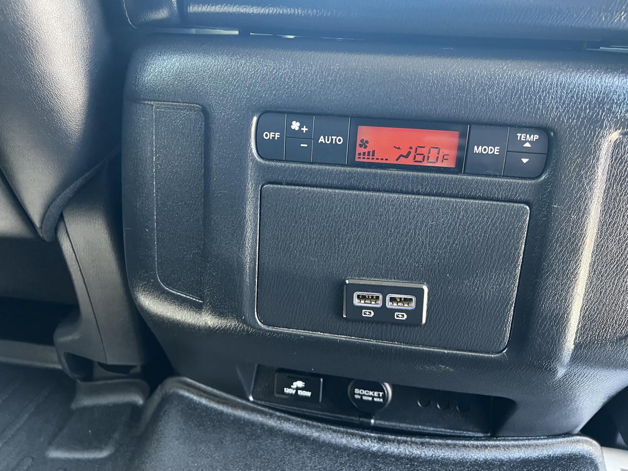Nissan Armada SV 2WD 2017