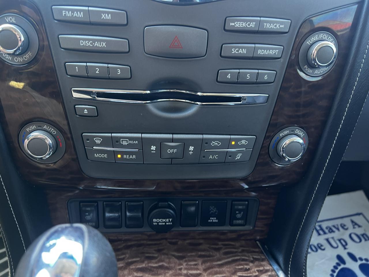 Nissan Armada SV 2WD 2017