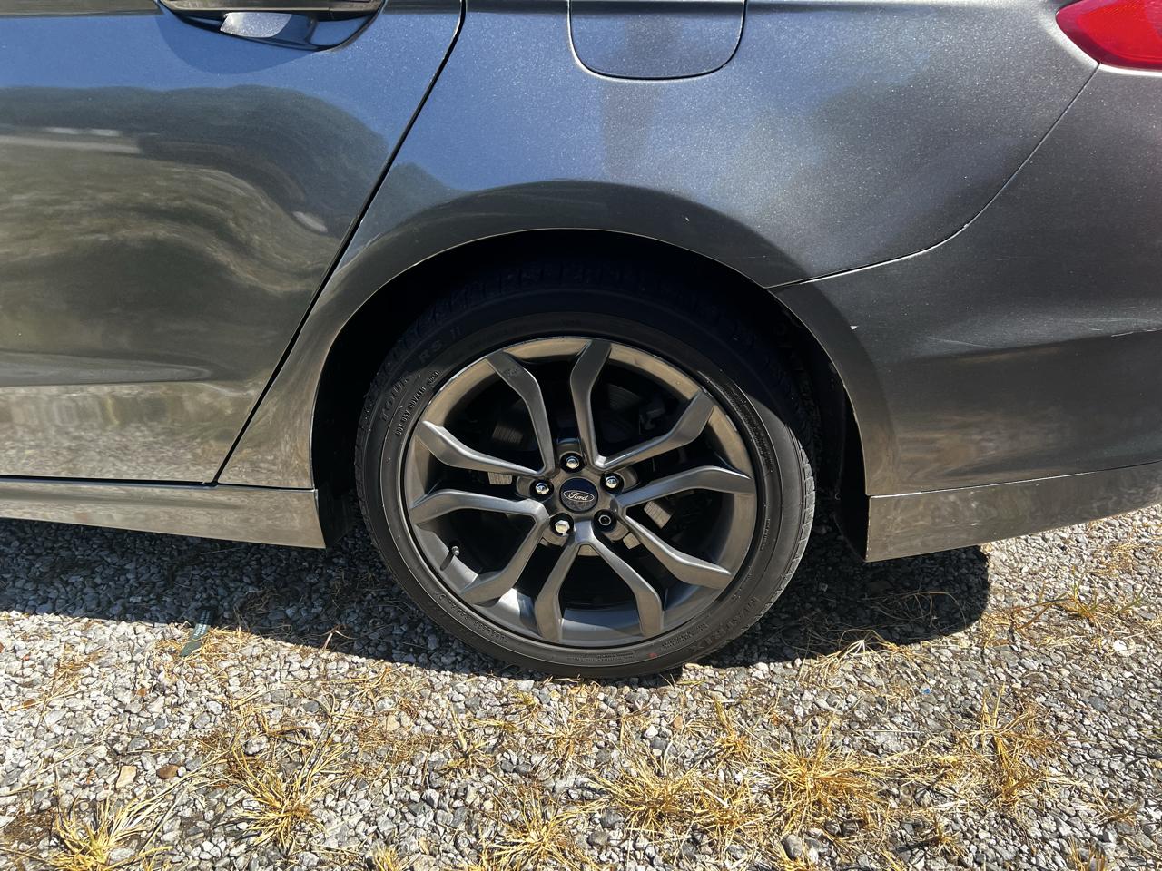 Ford Fusion SE 2018