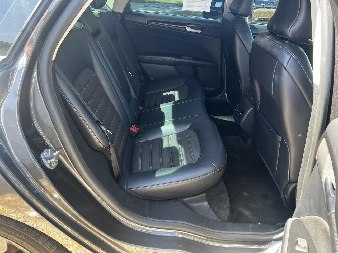 Ford Fusion SE 2018