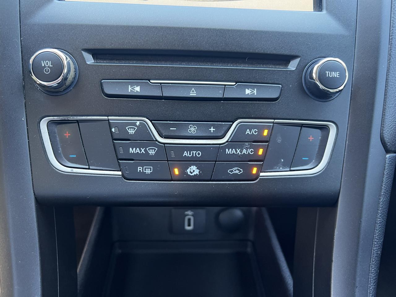 Ford Fusion SE 2018