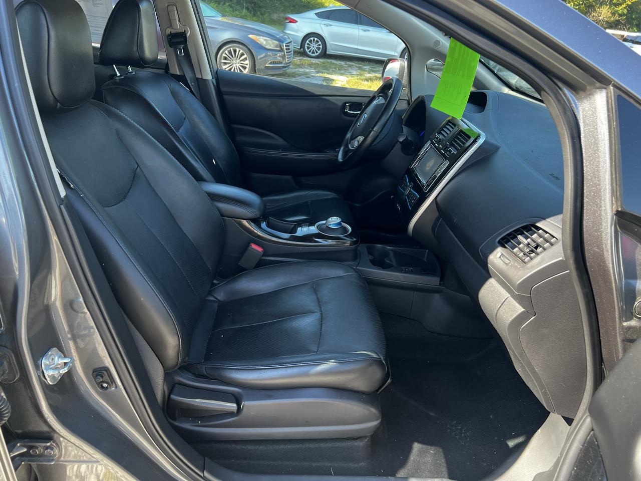 Nissan Leaf SV 2015