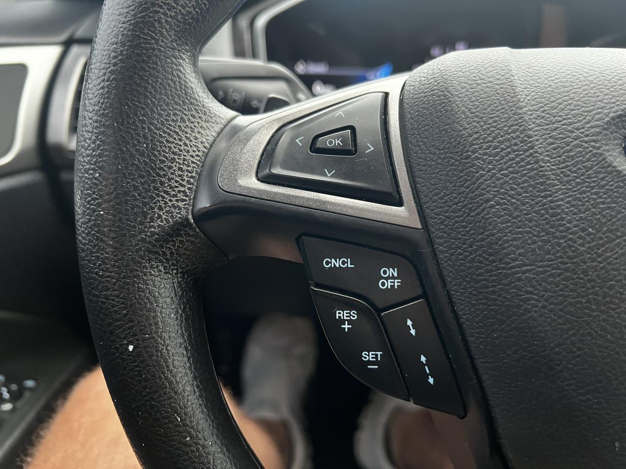 Ford Fusion SE 2019