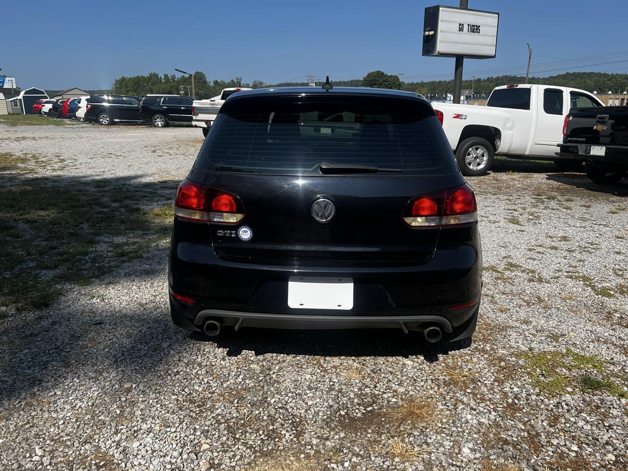Volkswagen GTI 2.0T Sedan 2010