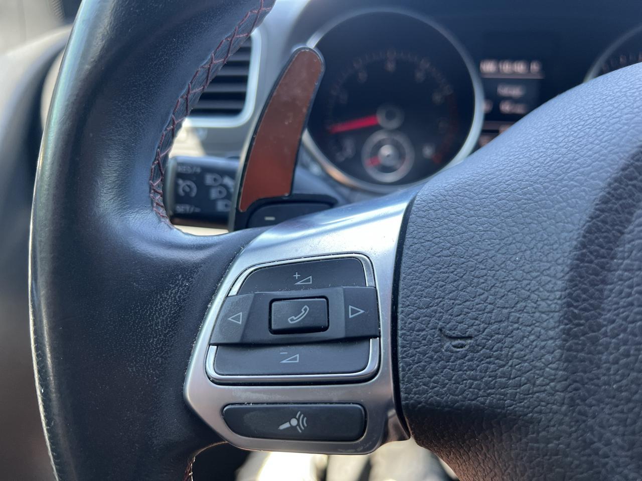 Volkswagen GTI 2.0T Sedan 2010
